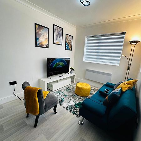 Cozy Haven Your Perfect 1Bed Le2 Leicester Ngoại thất bức ảnh